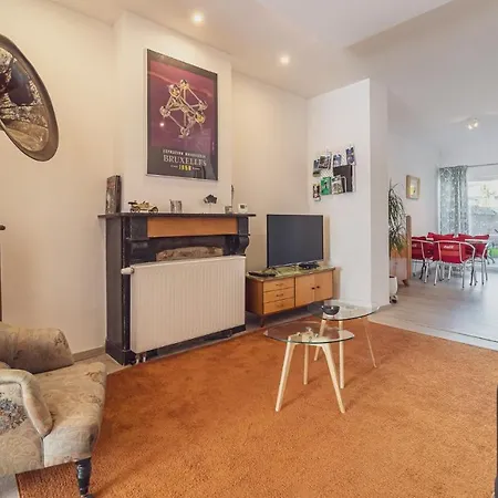 Lyves Apartment *