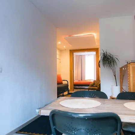 Lyves Apartman Liège